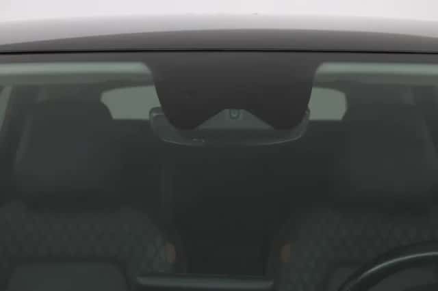 Renault Captur (2021) thumbnail 30
