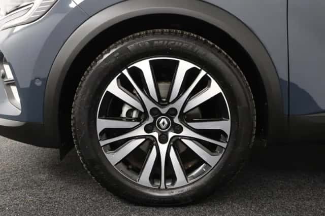 Renault Captur (2021) thumbnail 33