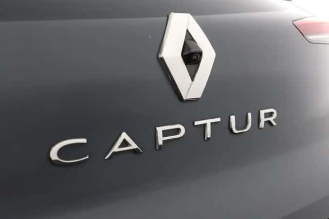 Renault Captur (2021) thumbnail 35
