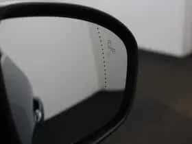Renault Captur (2021) thumbnail 37