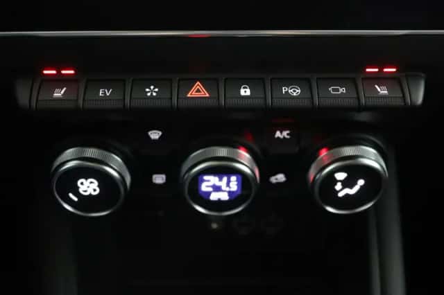 Renault Captur (2021) thumbnail 9