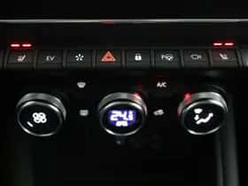 Renault Captur (2021) thumbnail 9