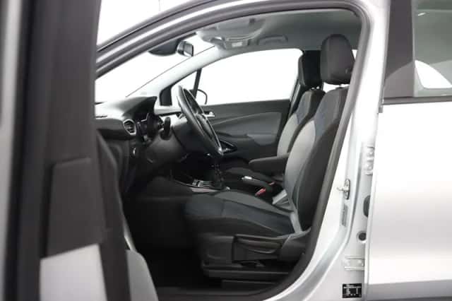 Opel Crossland X (2019) thumbnail 5