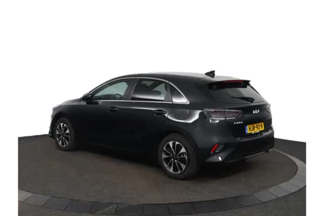 Kia Ceed (2025) thumbnail 13