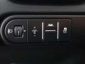 Kia Ceed (2025) thumbnail 24