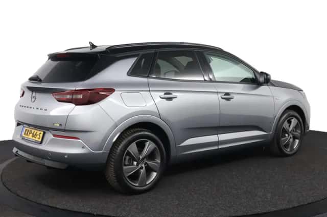 Opel Grandland (2024) thumbnail 2