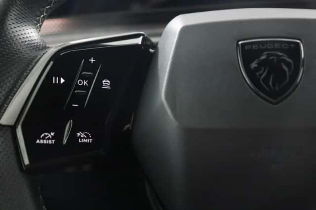 Peugeot 3008 (2025) thumbnail 16
