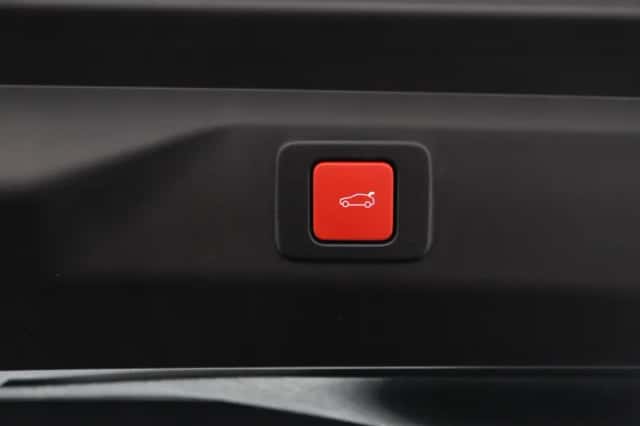 Peugeot 3008 (2025) thumbnail 34