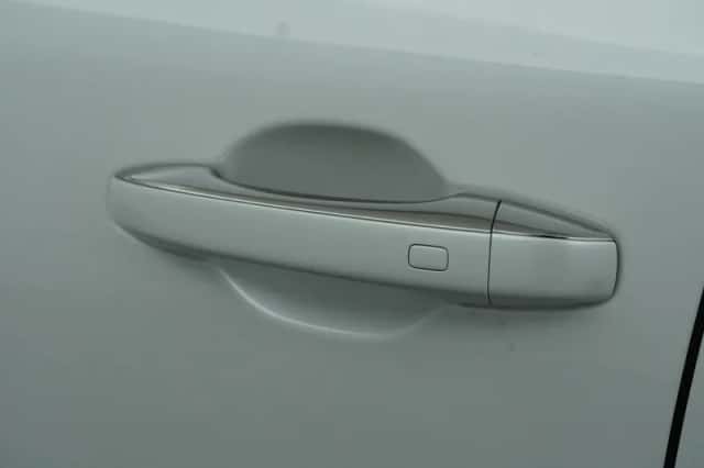 Renault Mégane (2023) thumbnail 13