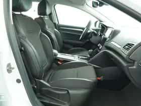 Renault Mégane (2023) thumbnail 18