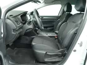 Renault Mégane (2023) thumbnail 5
