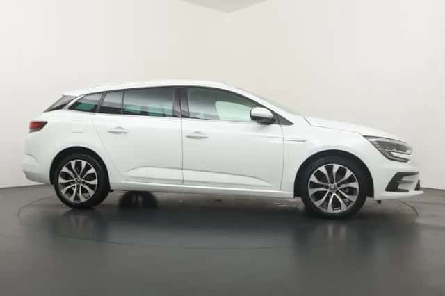 Renault Mégane (2023) thumbnail 8