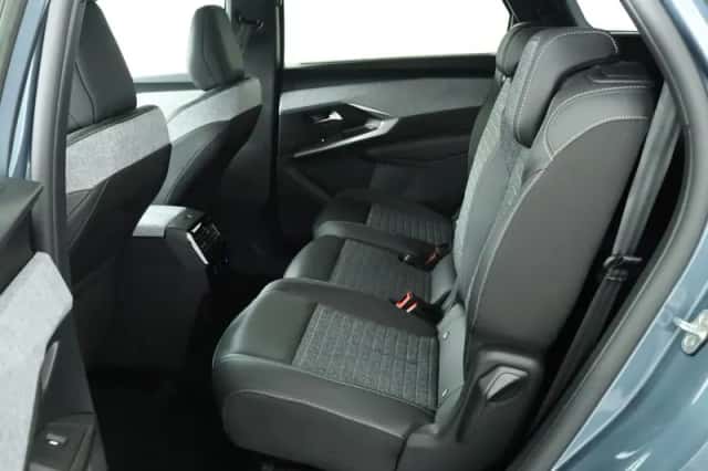 Peugeot 5008 (2025) thumbnail 15