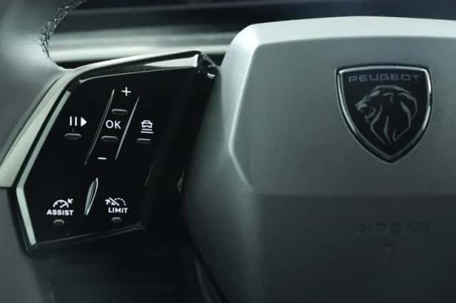 Peugeot 5008 (2025) thumbnail 16