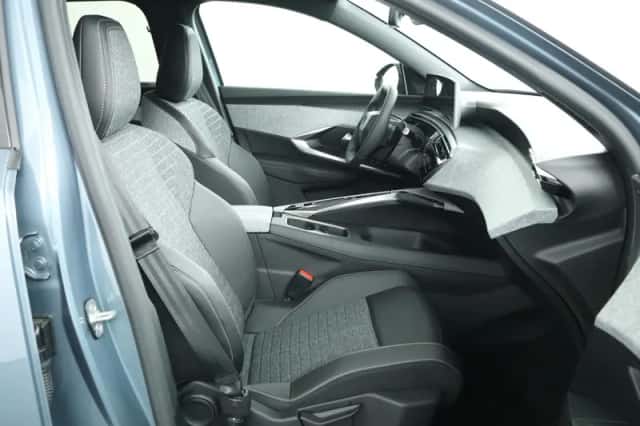 Peugeot 5008 (2025) thumbnail 18