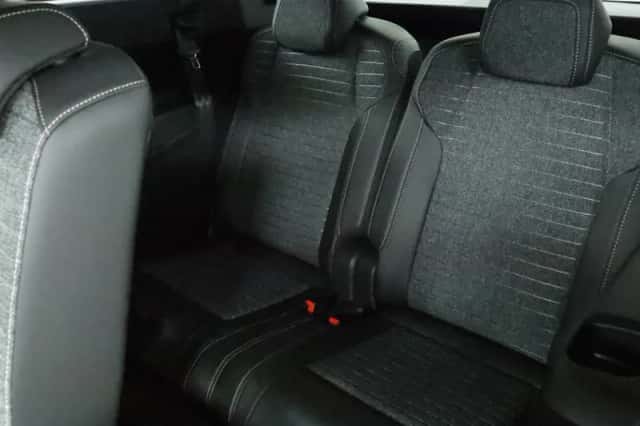 Peugeot 5008 (2025) thumbnail 32