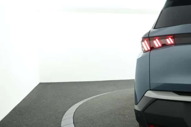 Peugeot 5008 (2025) thumbnail 33