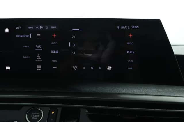 Peugeot 5008 (2025) thumbnail 6