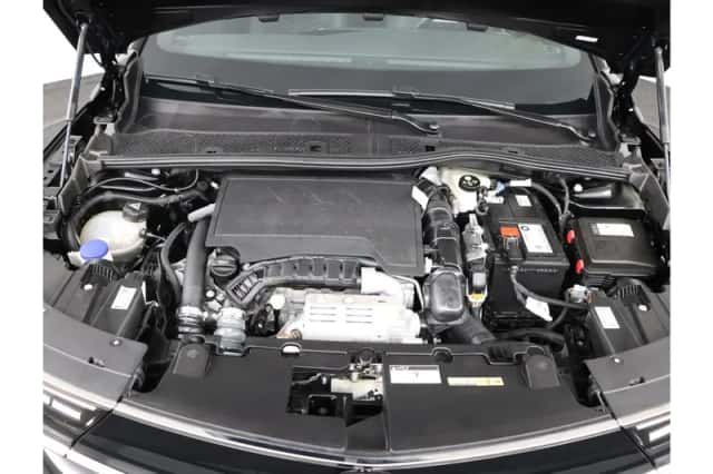 Opel Mokka (2023) thumbnail 26