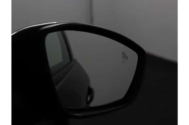 Opel Mokka (2023) thumbnail 38
