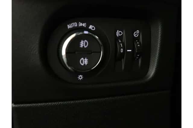 Opel Mokka (2023) thumbnail 40