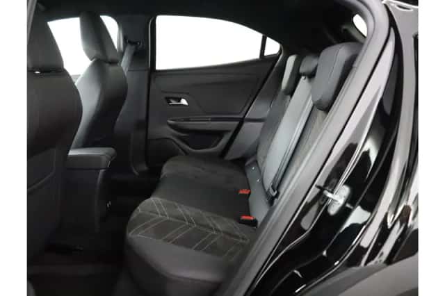 Opel Mokka (2023) thumbnail 6