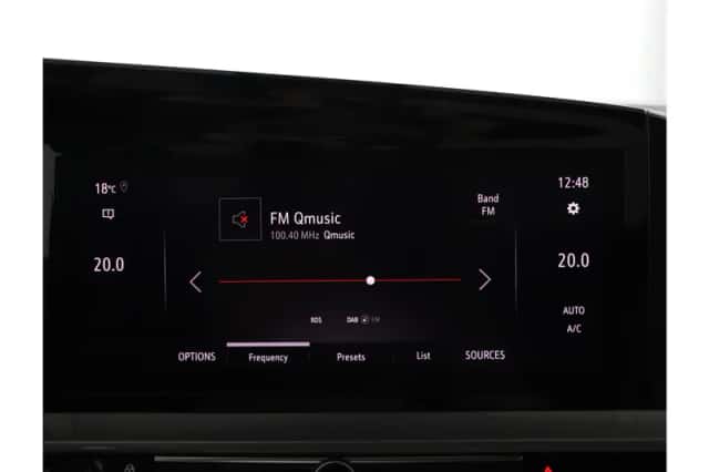 Opel Mokka (2023) thumbnail 8
