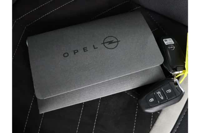 Opel Mokka (2023) thumbnail 10
