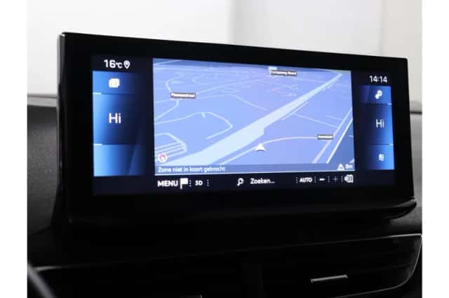 Peugeot 3008 (2021) thumbnail 20