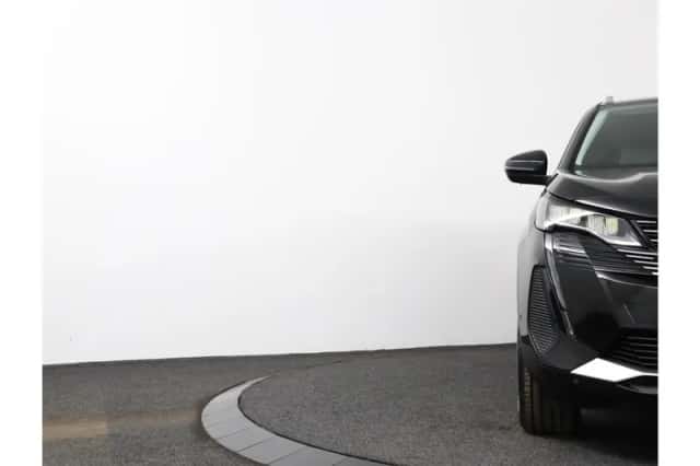 Peugeot 3008 (2021) thumbnail 29