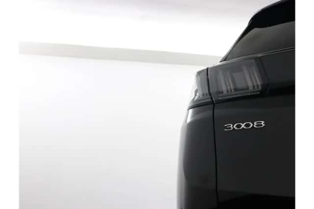 Peugeot 3008 (2021) thumbnail 34