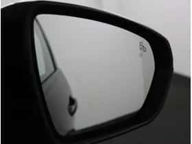 Peugeot 3008 (2021) thumbnail 38