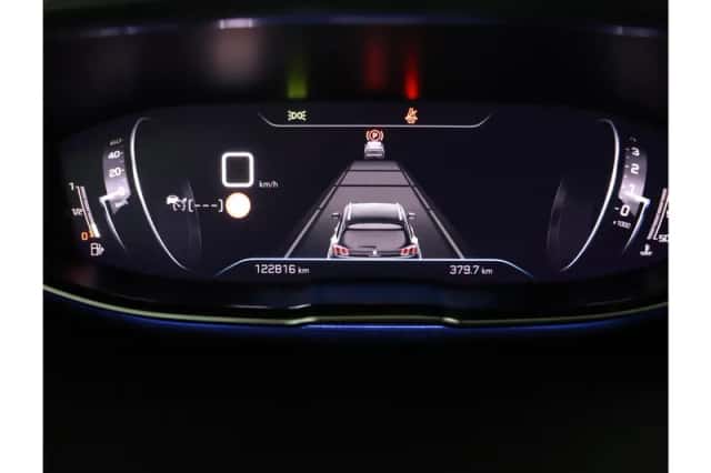 Peugeot 3008 (2021) thumbnail 41