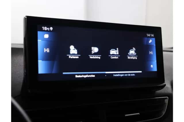 Peugeot 3008 (2021) thumbnail 44