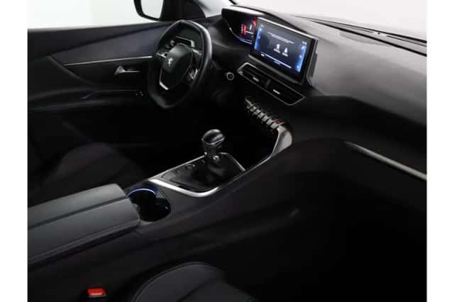 Peugeot 3008 (2021) thumbnail 51