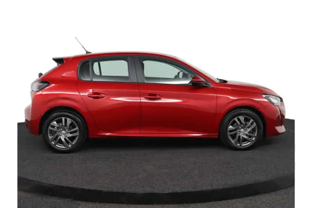 Peugeot 208 (2021) thumbnail 13