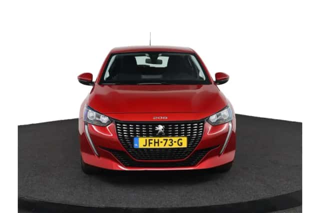 Peugeot 208 (2021) thumbnail 15