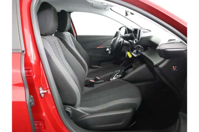 Peugeot 208 (2021) thumbnail 18