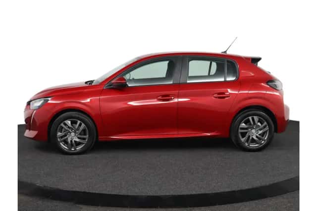 Peugeot 208 (2021) thumbnail 3