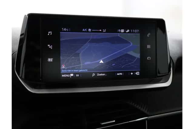 Peugeot 208 (2021) thumbnail 21