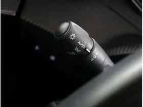 Peugeot 208 (2021) thumbnail 24