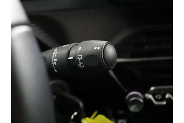 Peugeot 208 (2021) thumbnail 25