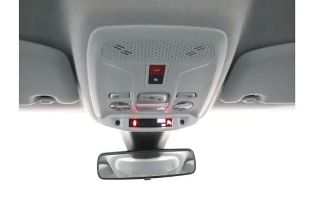 Peugeot 208 (2021) thumbnail 26