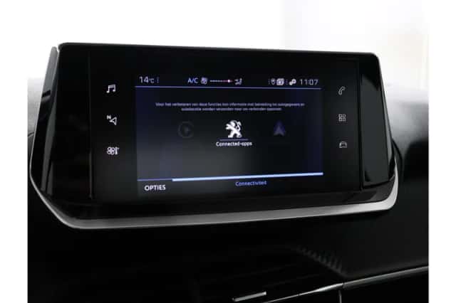 Peugeot 208 (2021) thumbnail 39