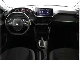 Peugeot 208 (2021) thumbnail 6