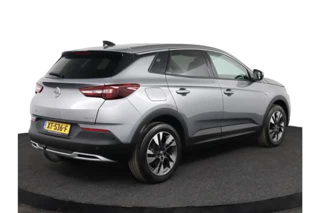 Opel Grandland X (2019) thumbnail 2