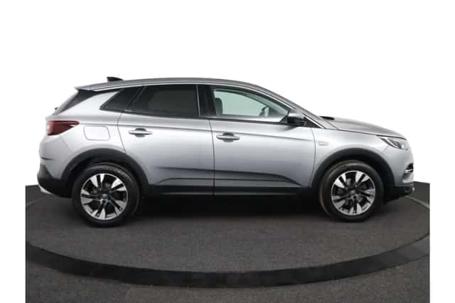 Opel Grandland X (2019) thumbnail 12