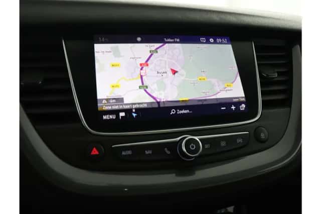 Opel Grandland X (2019) thumbnail 20