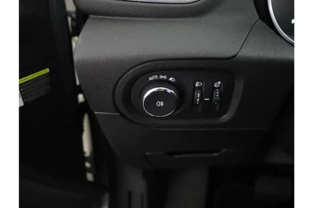 Opel Grandland X (2019) thumbnail 22