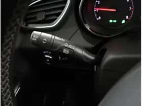 Opel Grandland X (2019) thumbnail 23